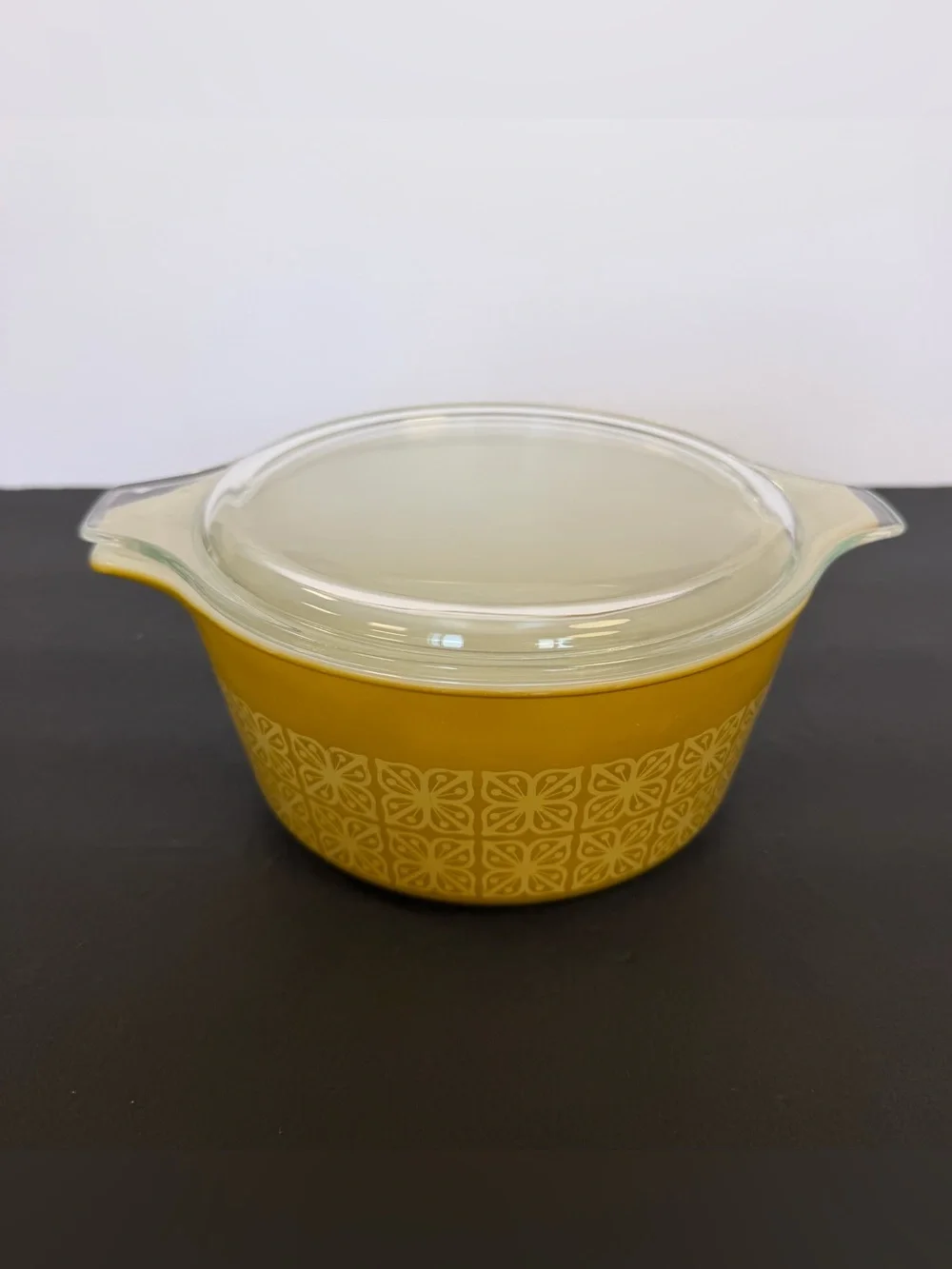 Vtg Pyrex 474-B Autumn Floral Mustard 1.5 Qt Square Flowers Casserole w/ Lid
